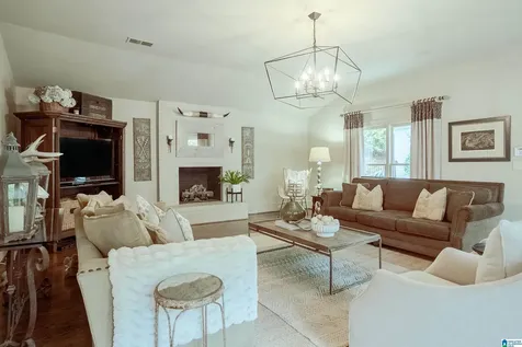 2761 Cherokee Road Birmingham AL 35216