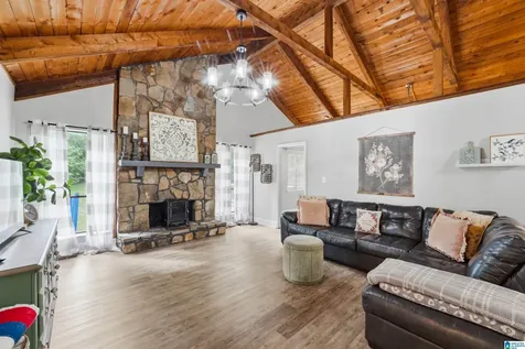 1031 Kings Forest Drive Leeds AL 35094