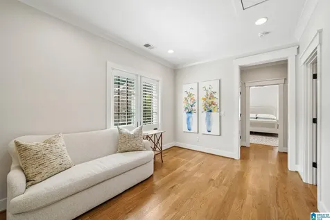 3 Troon Birmingham AL 35242