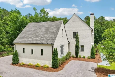 3 Troon Birmingham AL 35242