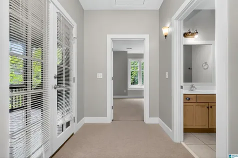 24 Abbott Square Birmingham AL 35242