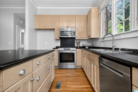 24 Abbott Square Birmingham AL 35242