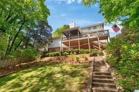 1966 Lakemont Drive Hoover AL 35244
