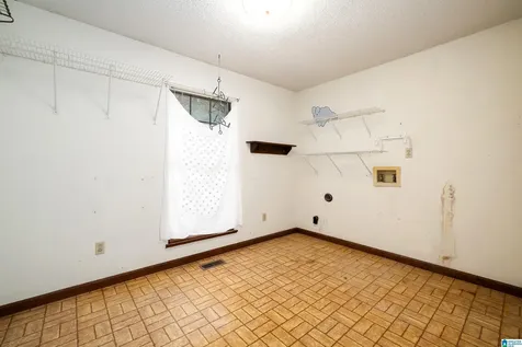 1613 Glenridge Circle Bessemer AL 35022