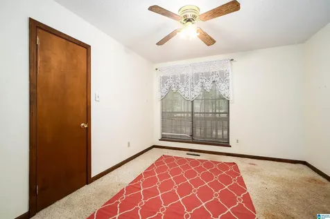 1613 Glenridge Circle Bessemer AL 35022