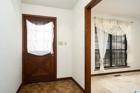 1613 Glenridge Circle Bessemer AL 35022