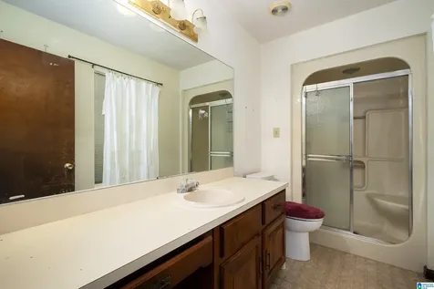1613 Glenridge Circle Bessemer AL 35022