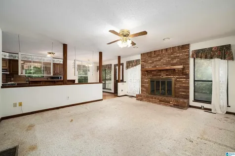 1613 Glenridge Circle Bessemer AL 35022