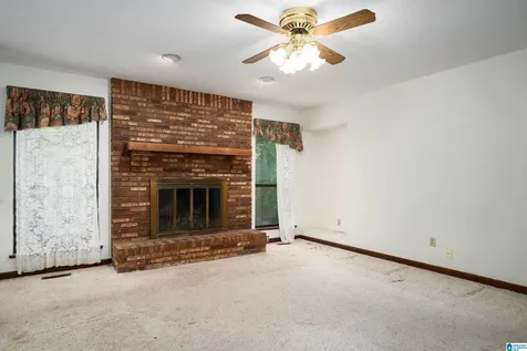 1613 Glenridge Circle Bessemer AL 35022