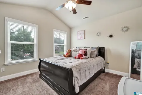 5373 Cedar Creek Way Bessemer AL 35022