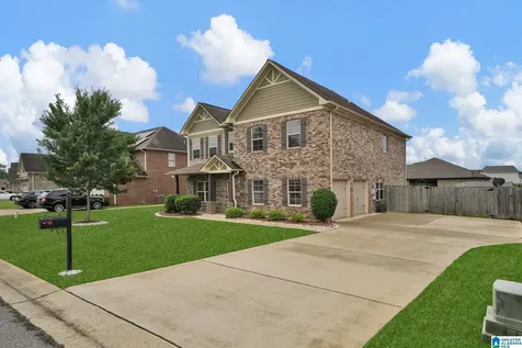 5373 Cedar Creek Way Bessemer AL 35022