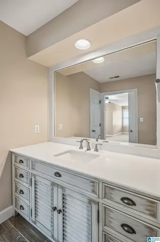 1717 Ashley Wood Place Vestavia Hills AL 35216