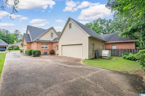 1717 Ashley Wood Place Vestavia Hills AL 35216
