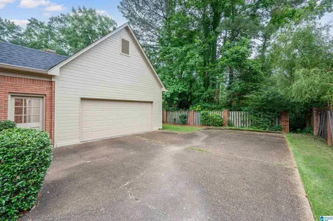 1717 Ashley Wood Place Vestavia Hills AL 35216