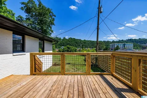 605 Manchester Lane Homewood AL 35209