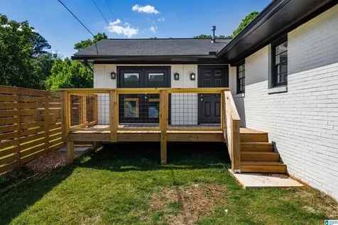 605 Manchester Lane Homewood AL 35209