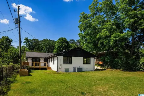605 Manchester Lane Homewood AL 35209
