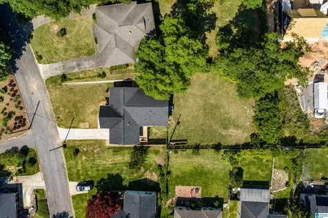 605 Manchester Lane Homewood AL 35209