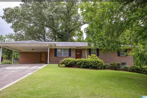 1004 Normandale Circle Bessemer AL 35023