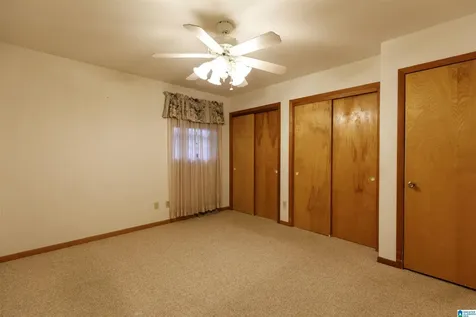 1004 Normandale Circle Bessemer AL 35023