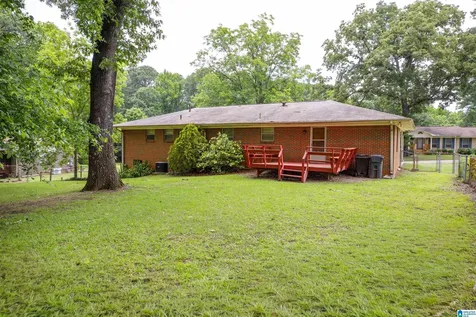 1004 Normandale Circle Bessemer AL 35023