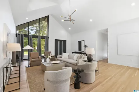 377 Lucerne Boulevard Homewood AL 35209