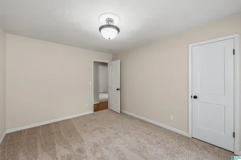 4221 Shiloh Lane Birmingham AL 35213