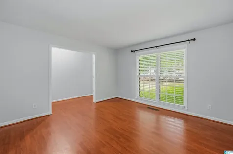 4221 Shiloh Lane Birmingham AL 35213