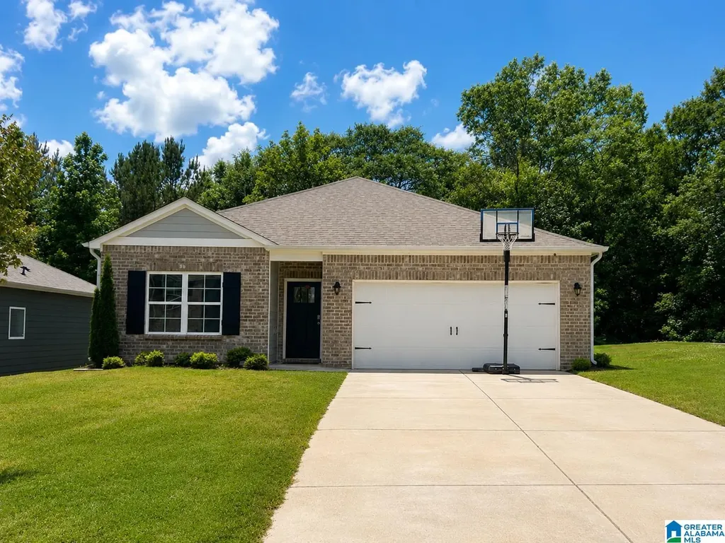 205 Sussex Road Odenville AL 35120
