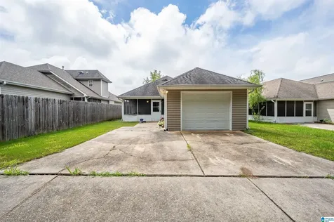 257 Village Drive Calera AL 35040