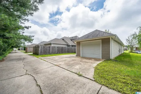 257 Village Drive Calera AL 35040