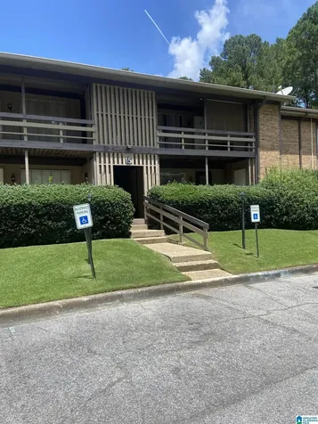 2812 Georgetown Drive Hoover AL 35216
