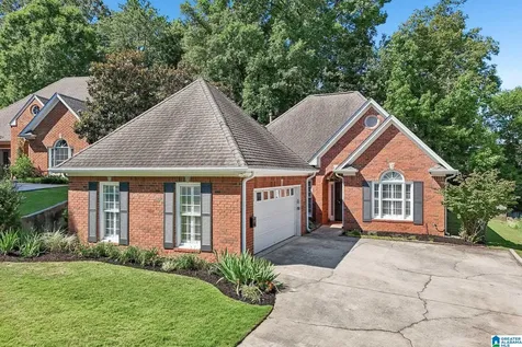 1113 Ashbury Square Hoover AL 35216