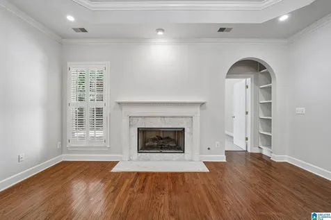 1113 Ashbury Square Hoover AL 35216