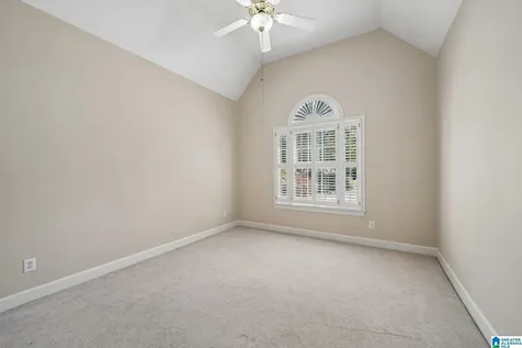 1113 Ashbury Square Hoover AL 35216