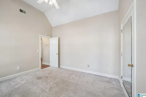 1113 Ashbury Square Hoover AL 35216