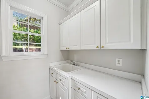 1113 Ashbury Square Hoover AL 35216