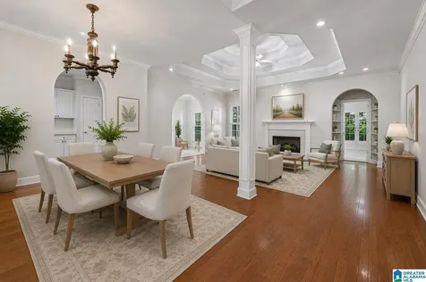 1113 Ashbury Square Hoover AL 35216