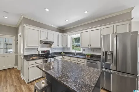936 Tulip Poplar Lane Hoover AL 35244