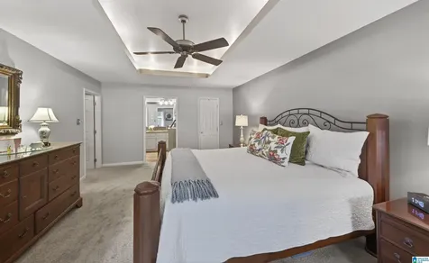 936 Tulip Poplar Lane Hoover AL 35244