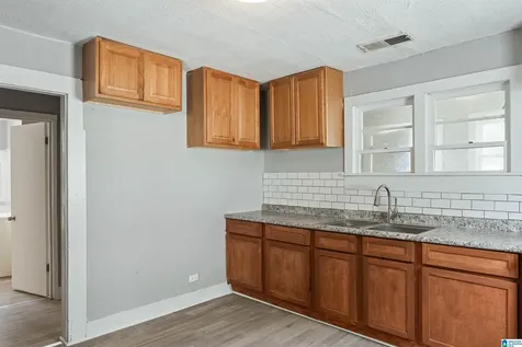 1825 18th Street Birmingham AL 35218