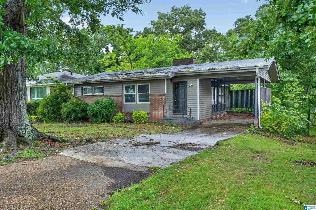 408 Crest Drive Fairfield AL 35064