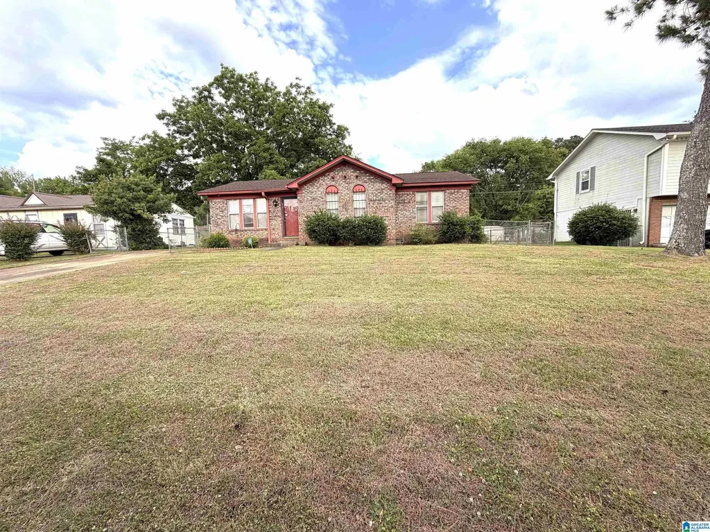 1312 Longbrook Drive Bessemer AL 35020