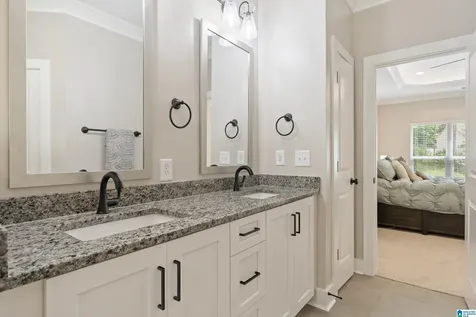 163 Brynleigh Drive Chelsea AL 35043