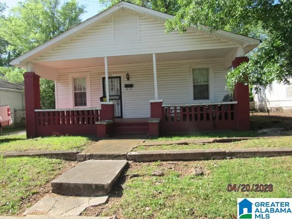 425 58th Street Fairfield AL 35064