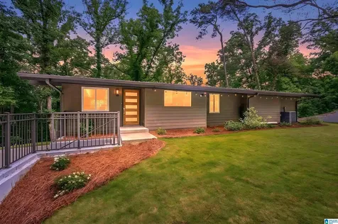 945 Delcris Drive Homewood AL 35226