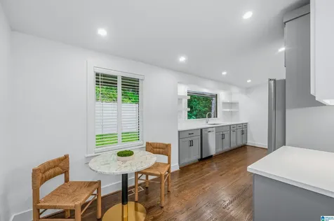 945 Delcris Drive Homewood AL 35226