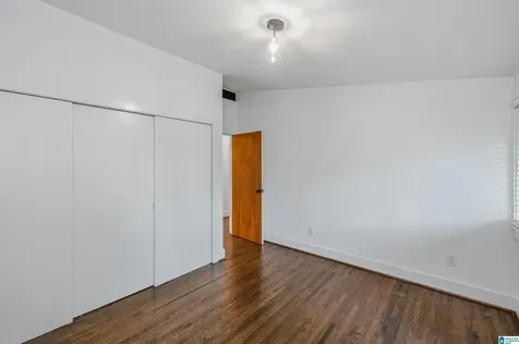 945 Delcris Drive Homewood AL 35226