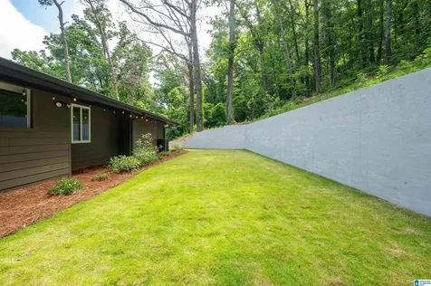 945 Delcris Drive Homewood AL 35226