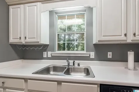 231 Cambrian Ridge Trail Pelham AL 35124